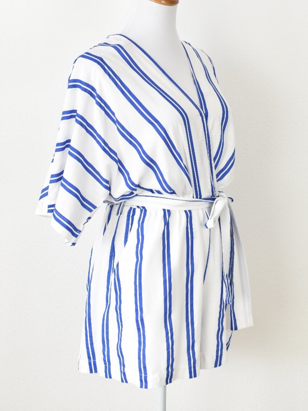 VICI Lissandra Striped Belted Romper NEW - M - Picture 9 of 10